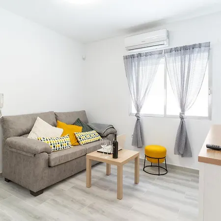 Apartment Atp La Rambla Pintor A 5 Minutos Plaza De Toros Y Centro De - Wifi Gratis! *