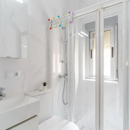 Apartment Atp La Rambla Pintor A 5 Minutos Plaza De Toros Y Centro De - Wifi Gratis!